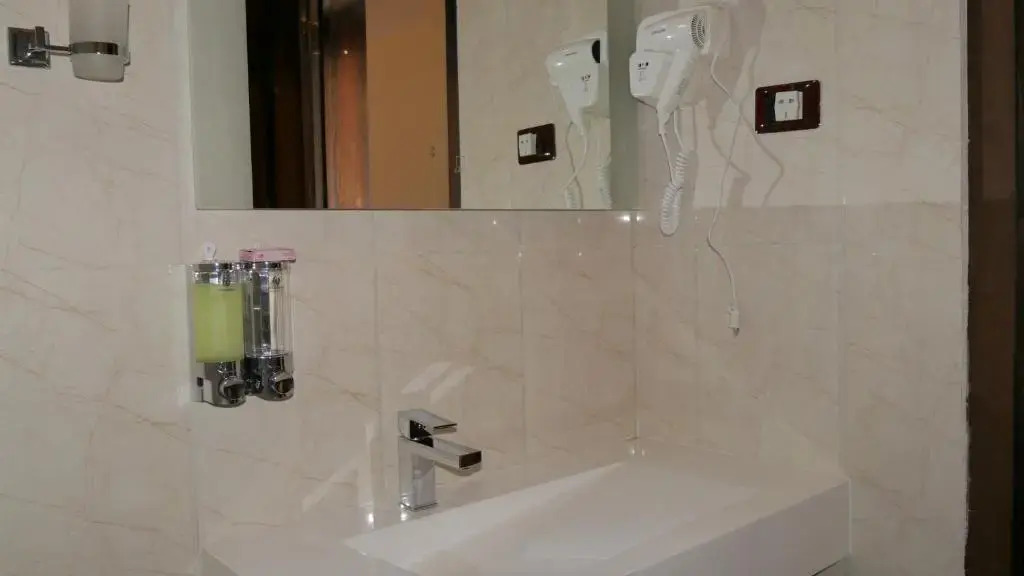 Zagwe Hotel