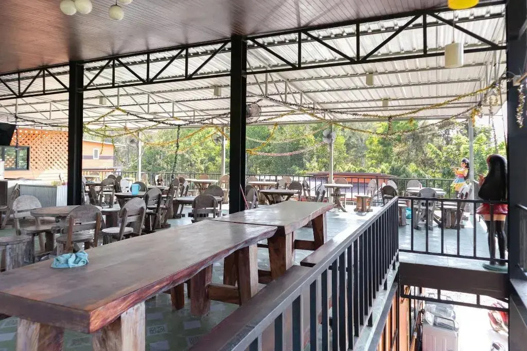 OYO 755 Rattana Resort