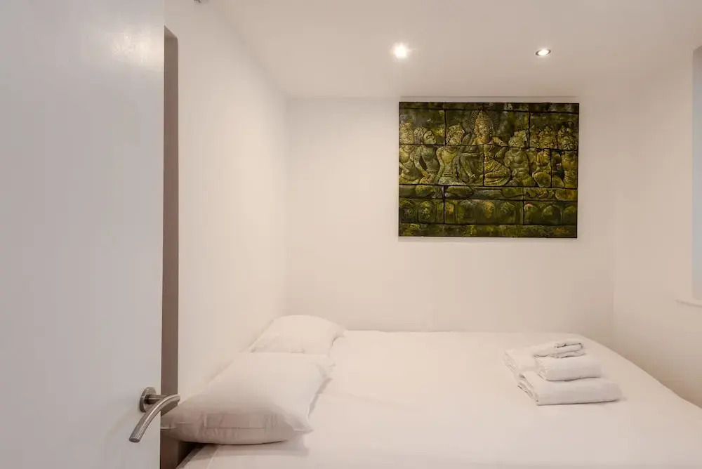 Gorgeous, Central 2 Bed for Up To 4, Bayswater
