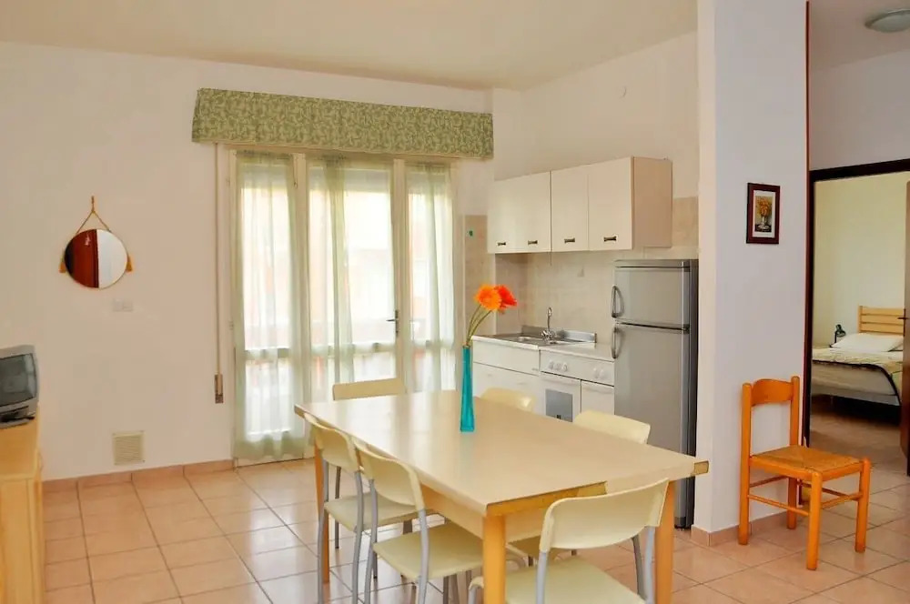 Spacious Seaside Flat for Large Families
