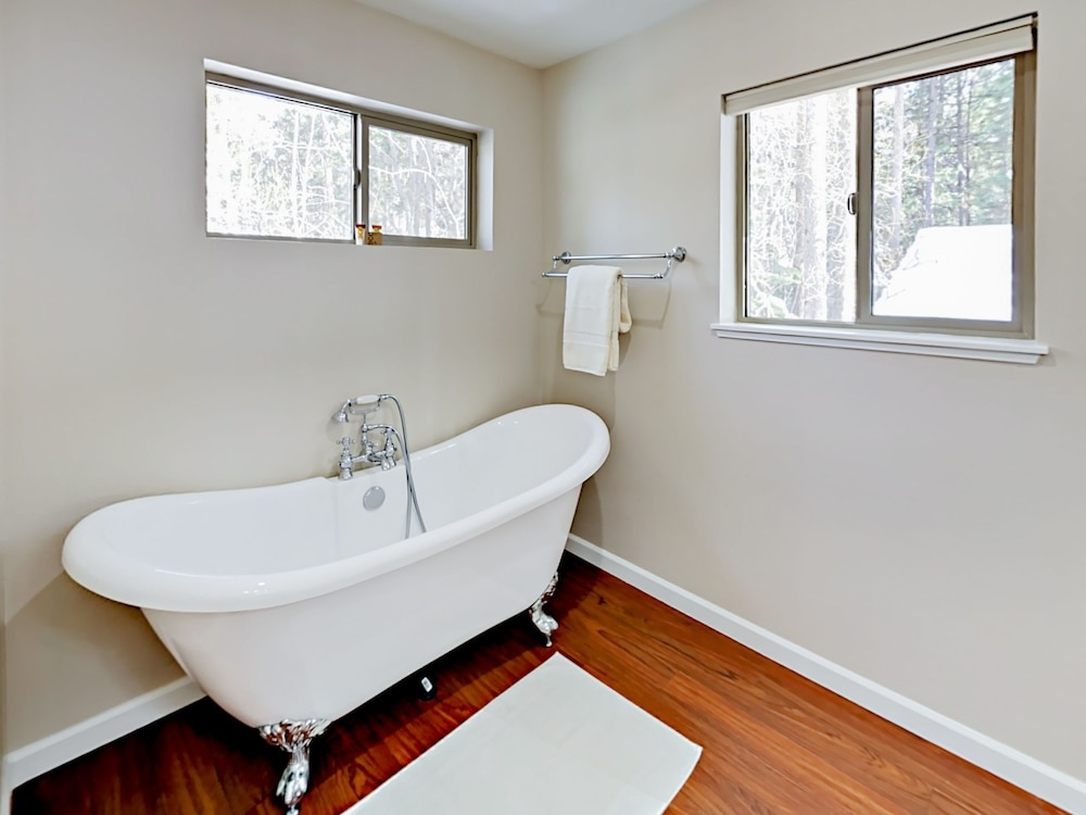 1051 Cellador Road Home 3 Bedrooms 3 Bathrooms Home
