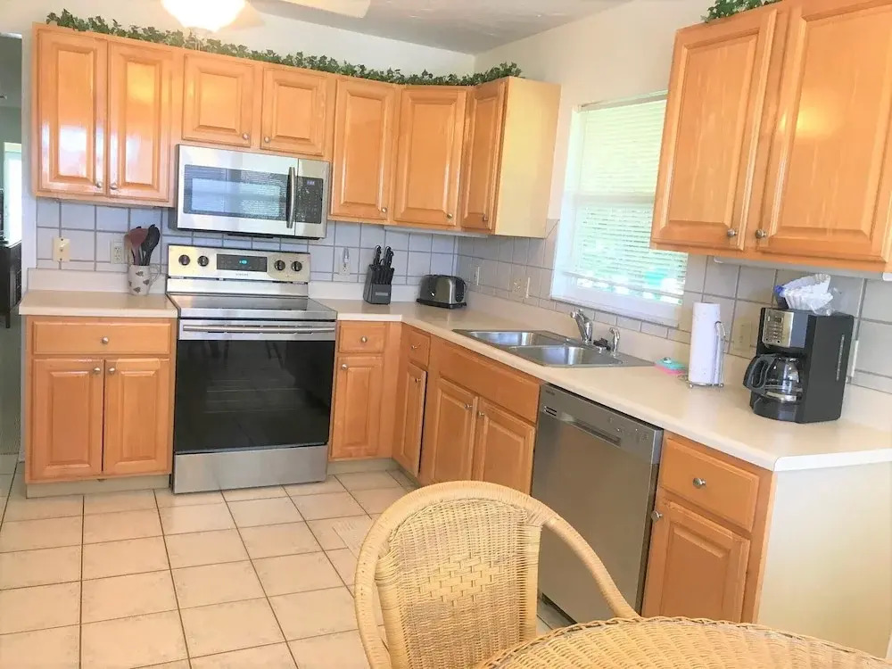 Point of Rocks Home 1010-1012 6 Bedrooms 6 Bathrooms Home