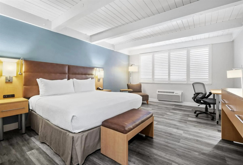 Prodigy Hotel, a Days Inn by Wyndham
