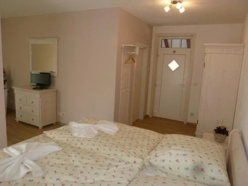 Café im Hof- Bed & Breakfast