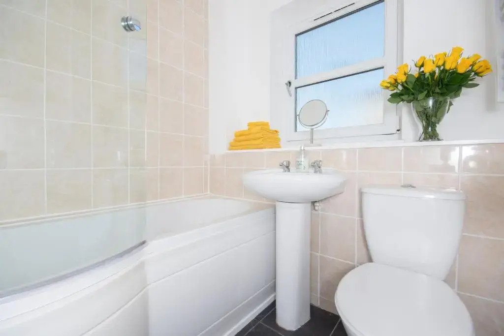 Find "DWELLCOME HOME Ltd" site for 10oo10 assurance from past guests - Immaculate Central 2 bedroom King & Double 1st floor Apartment with free allocated auto barrier off street parking, fast broadband Miles better than a hotel