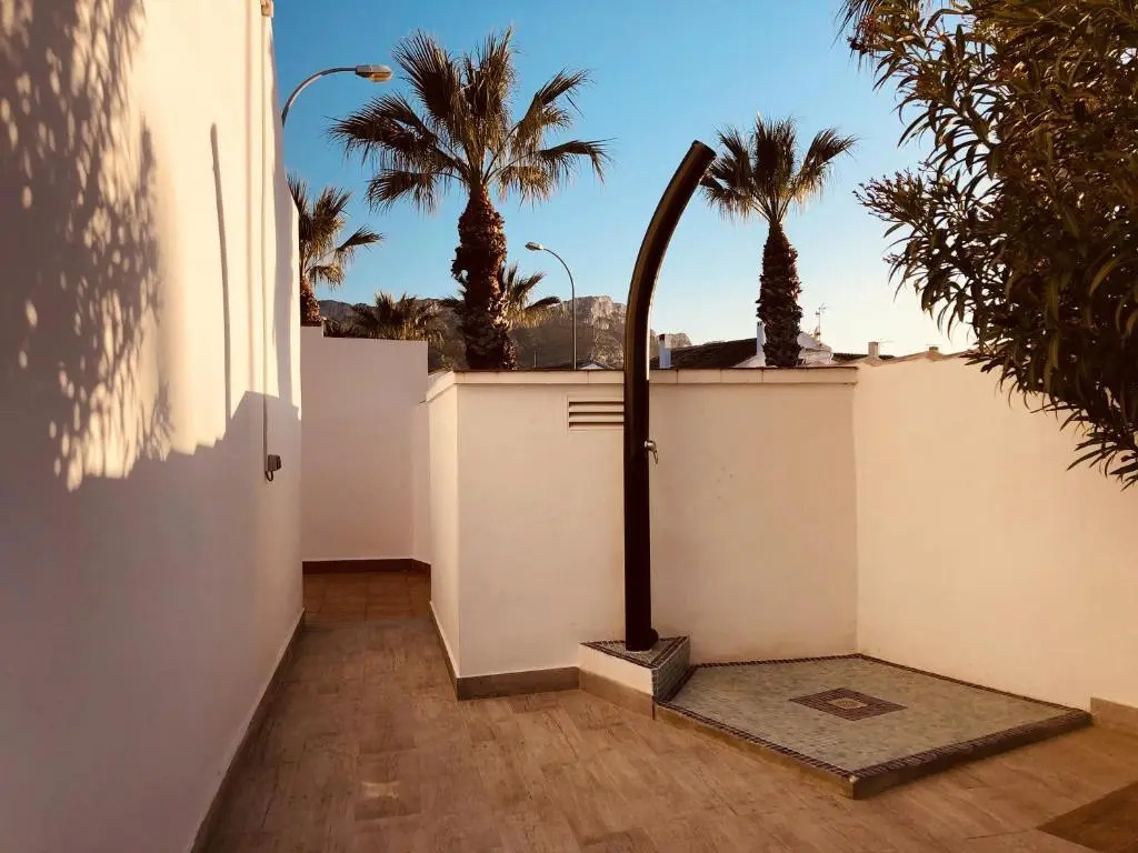 Elegant Villa in Alicante with Pool