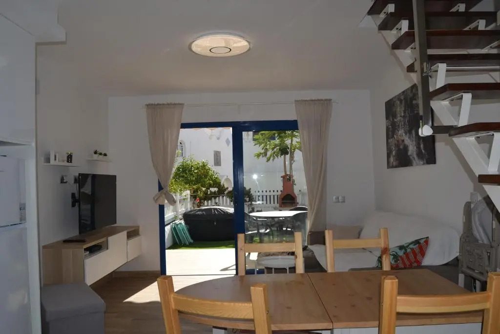 CASA DANIEL - bungalow with jaccuzzi, wifi, 2 bedrooms