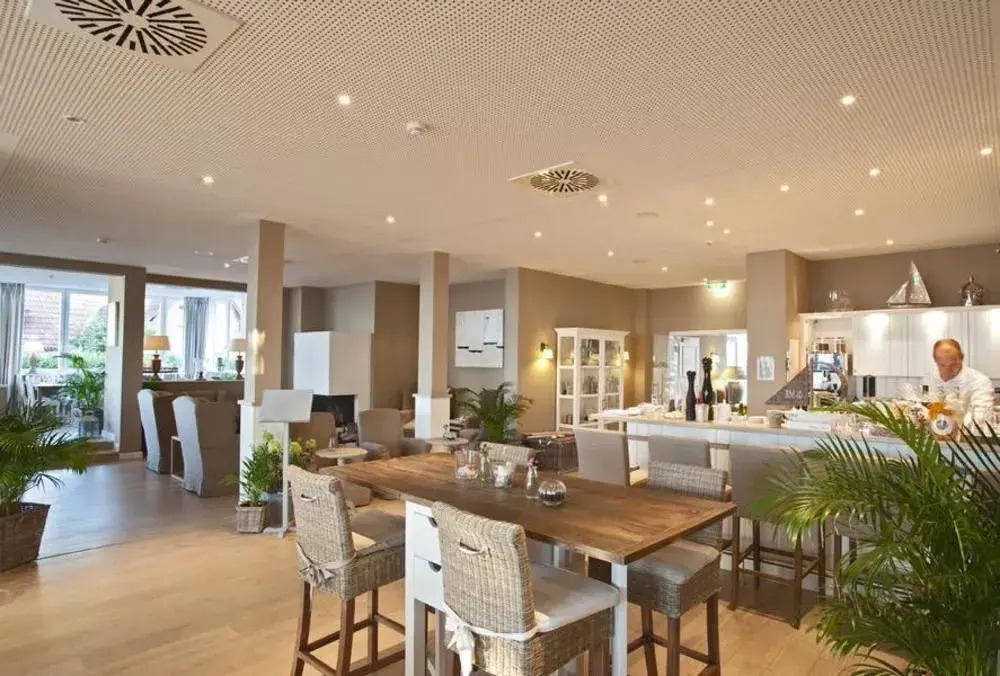 Heikendorf Ostseebad Strandhotel mit Sauna by Belvilla