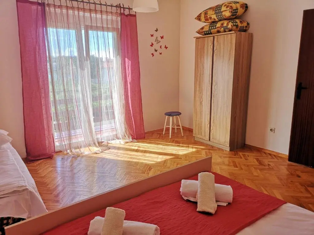 Apartments Mareta