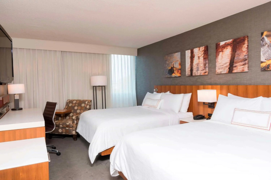 Sonesta Hotel Grand Rapids Airport