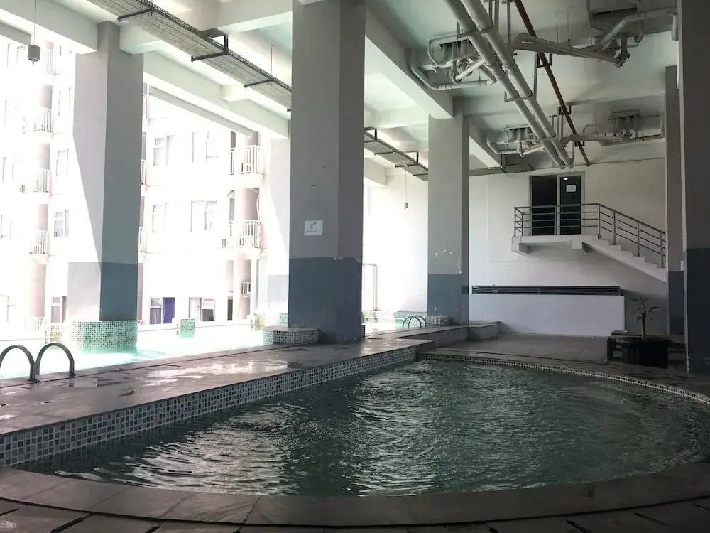 Good Deal Studio at Oxford Jatinangor Apartment
