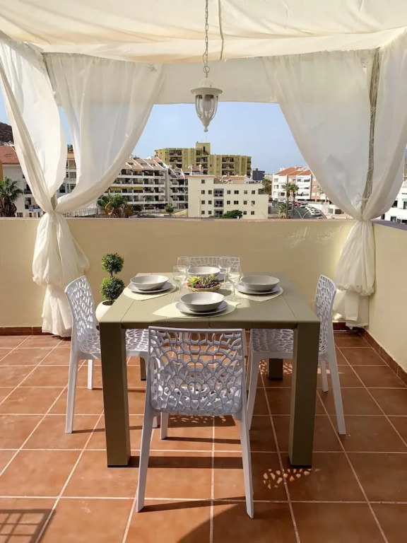Apartment With 2 Bedrooms in Los Cristianos, With Wonderful Mountain V