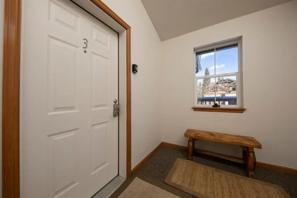 Streamside 304 - 1 BR