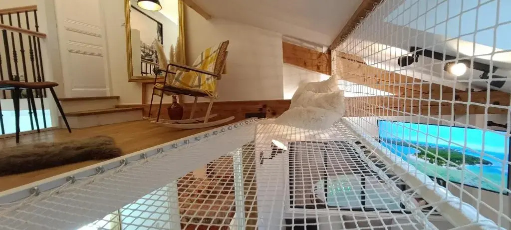 Le Maréchal Duplex - Appartement Cosy avec Baignoire spa Balnéo - CAEN hyper Centre