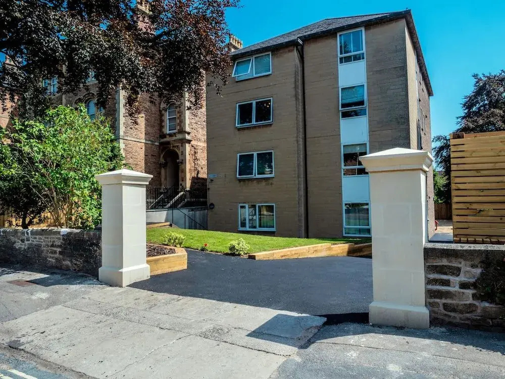 Alison Court - Urban Apartments