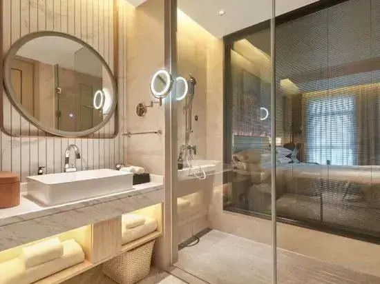 Vienna 3 Best Hotel (Shaoshan Dadao South Railway Station)