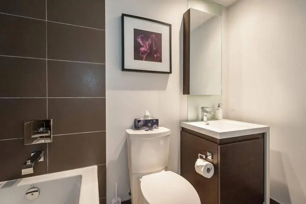 Life Suites - King West Loft