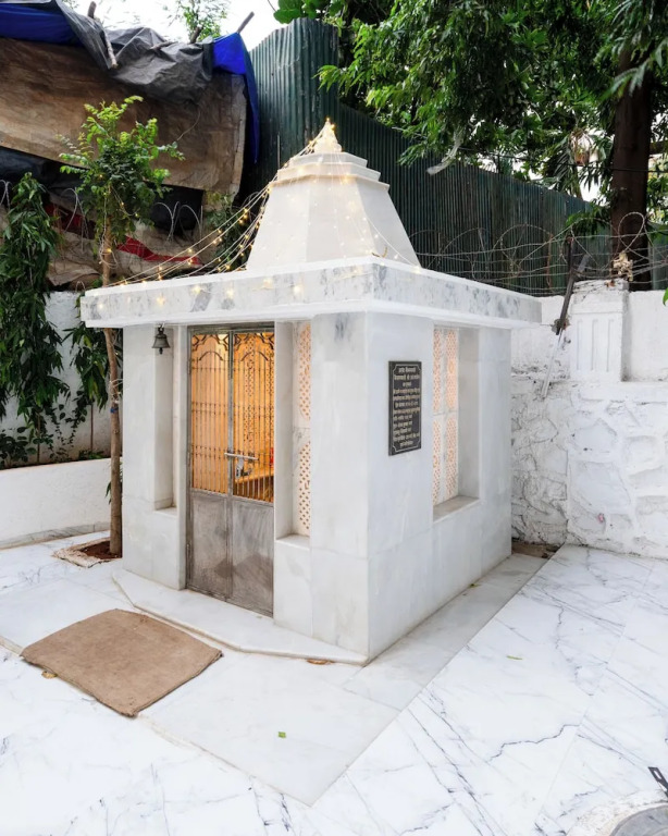 Arnna-Goregaon