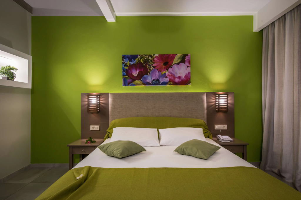 South Coast Hotel