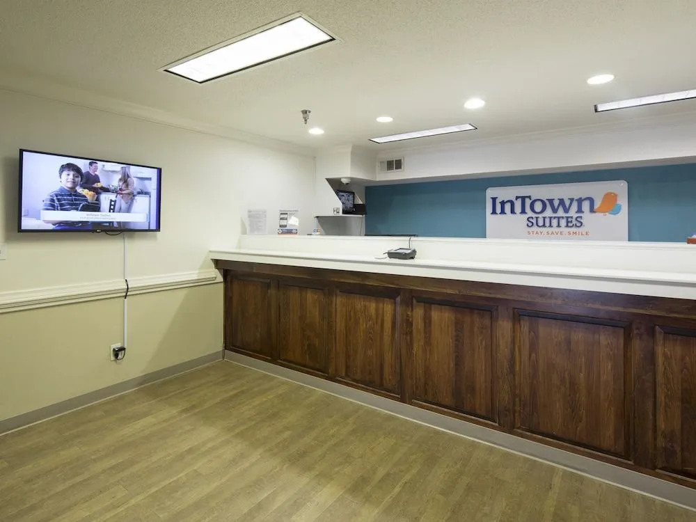 InTown Suites Extended Stay Atlanta GA - Marietta Town Center