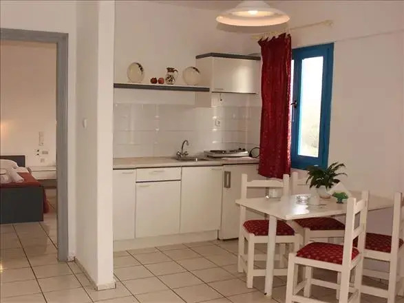 Elina Apartments