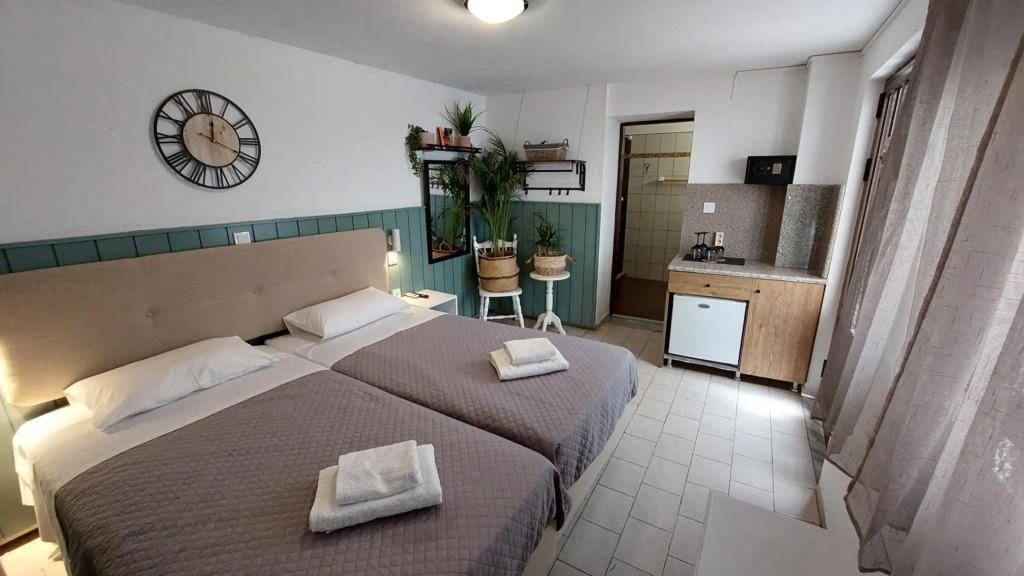 OLD TOWN CLASSIC HOUSE RHODES