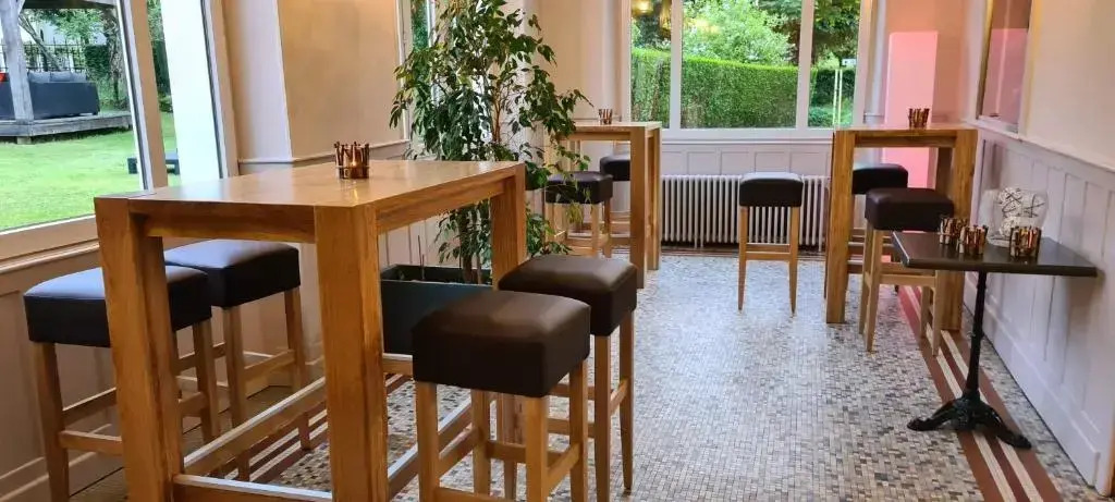 Le Castelet Sancy - Jardin & Spa