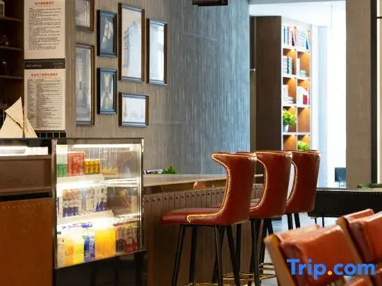 James Joyce Coffetel Hotel (Beijing Tiantan Hospital Headquarters Base)