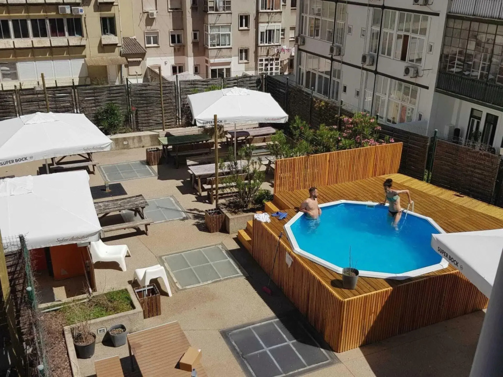 Unreal Hostel
