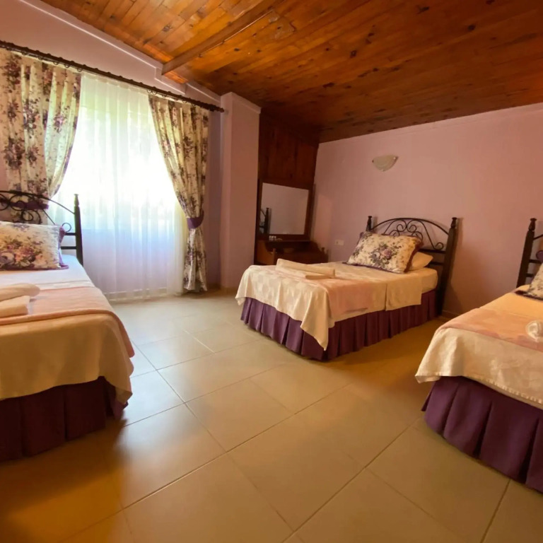 Maviev Otel