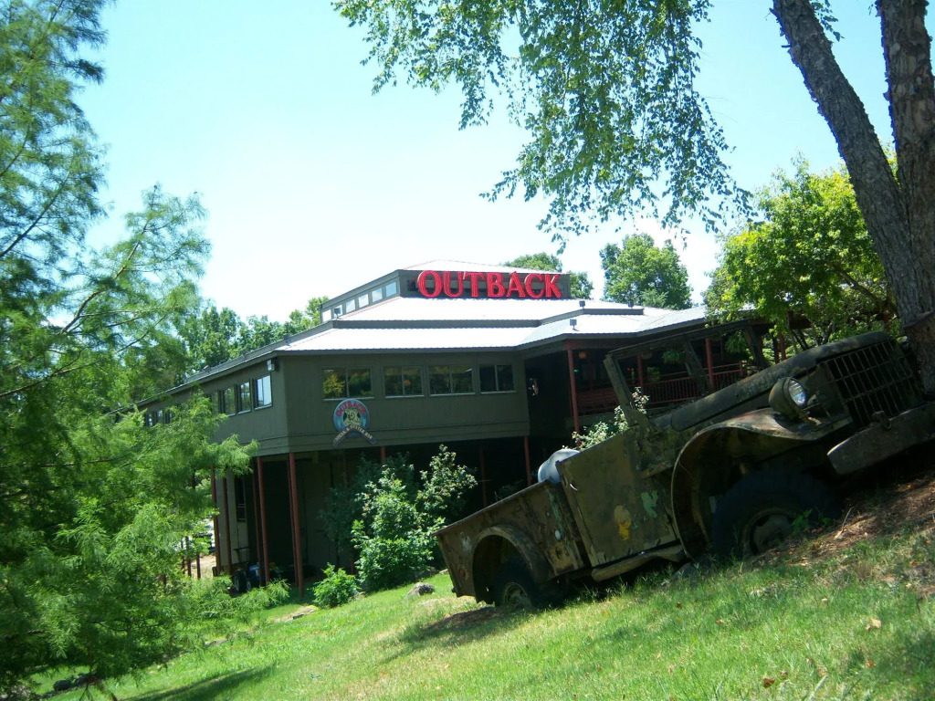 Outback Roadhouse Motel & Suites Branson