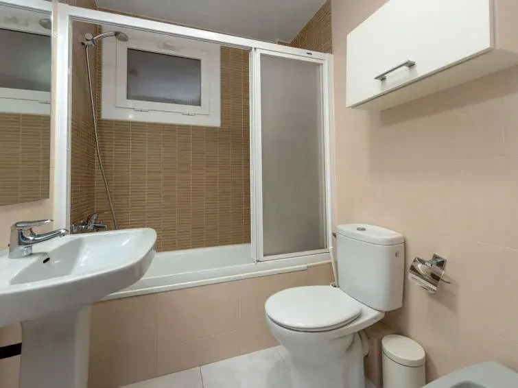 Apartment Eixample Esq Rocafort Diputacio by Interhome