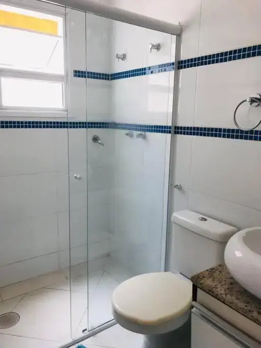 Casa de praia com piscina e churrasqueira - Indaiá Bertioga