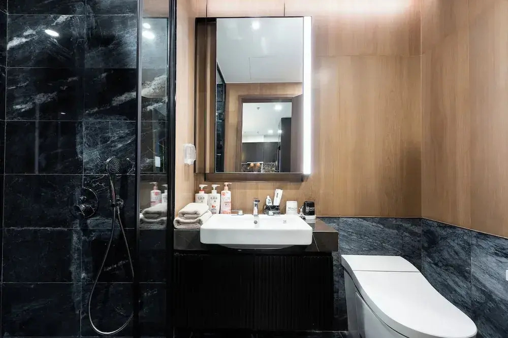 Lexington Residence Luxury Vacation