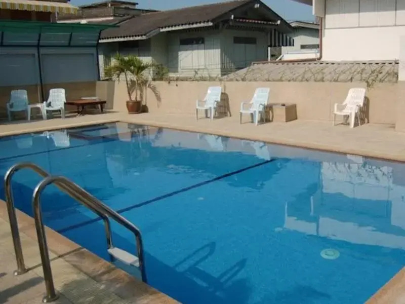 Baan Manthana House