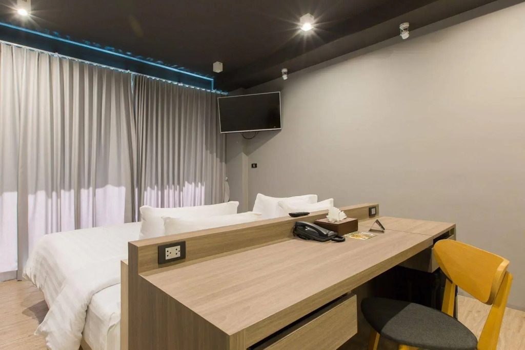 Maya Phuket Airport Hotel-Naiyang Beach
