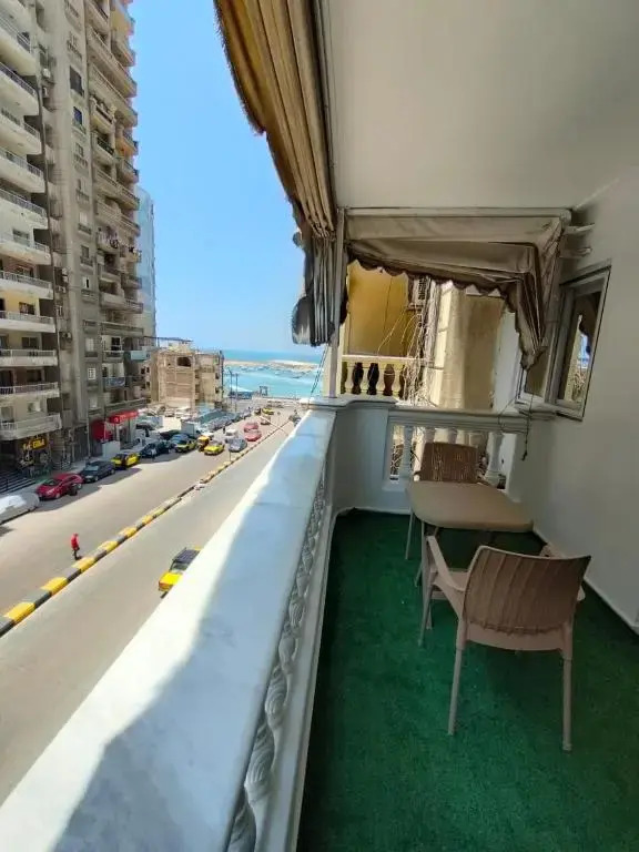 Luxury 3 bedroom Apartment with a great Seaview
