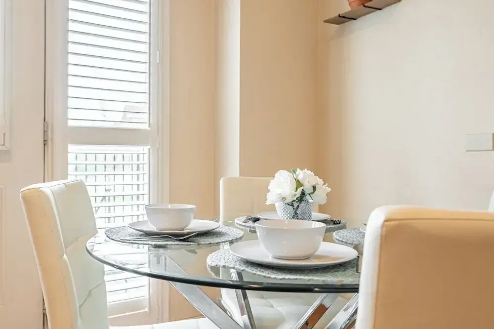 Cozy 1 Bedroom Townhouse