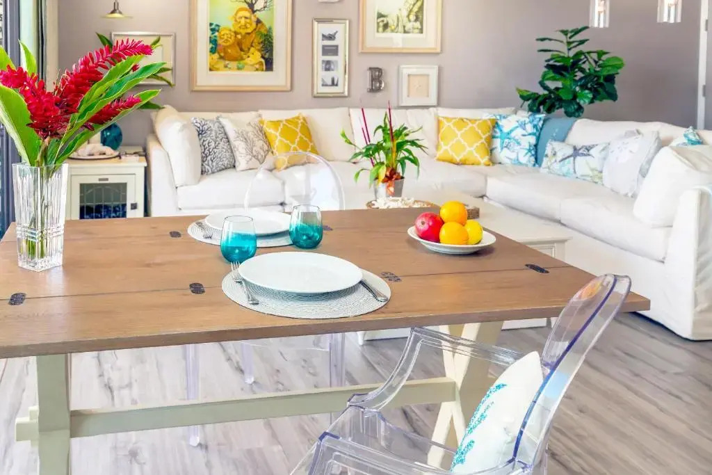 Luxury Condo with Fabulous Ocean Views on 24th Floor - Close to Beach - Parking, AC, WiFi
