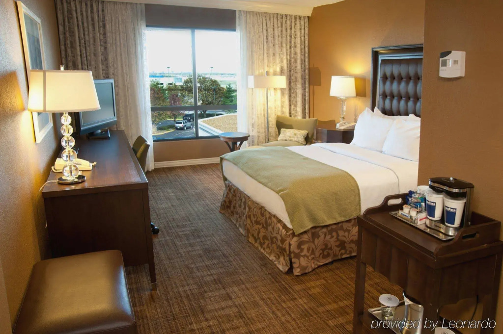 Hilton St. Louis Airport
