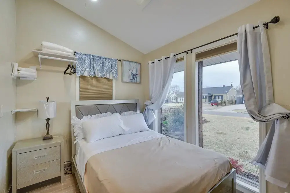 Cozy Oklahoma City Home w/ Deck & Gas Grill!