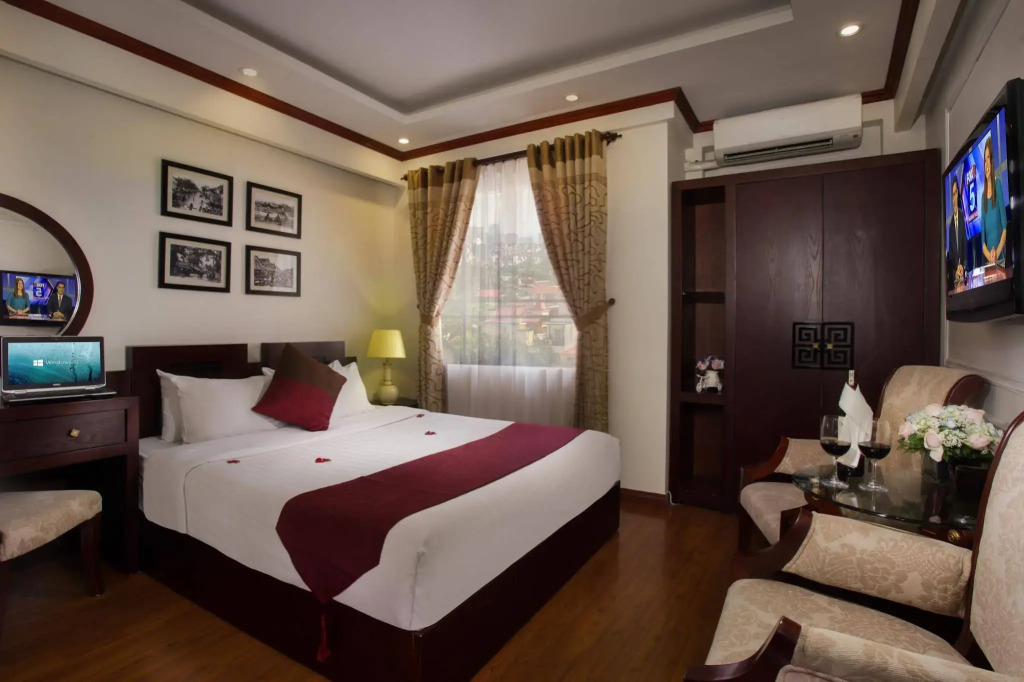 Viet Premium Hotel by Lake View Hospitality