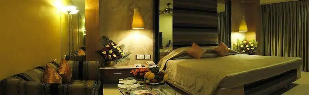 Breeze Hotel