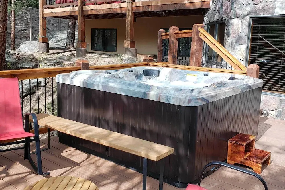 Fall River Hideaway in Estes - 3 Mi to Nat'l Park!