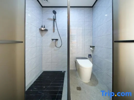 Zsmart Hotel (Zaohe Subway Station Soubao Center)