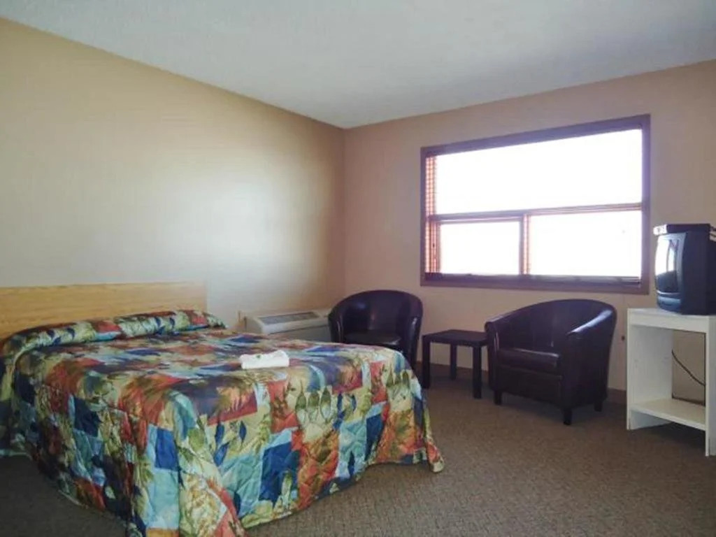 Chubby's Bar & Motel