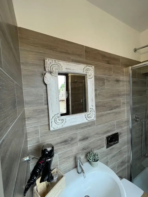 B&B Albornoz
