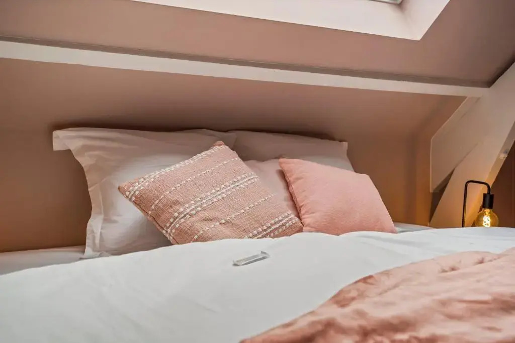 Maison Odett - Fully Renovated House for 10 People