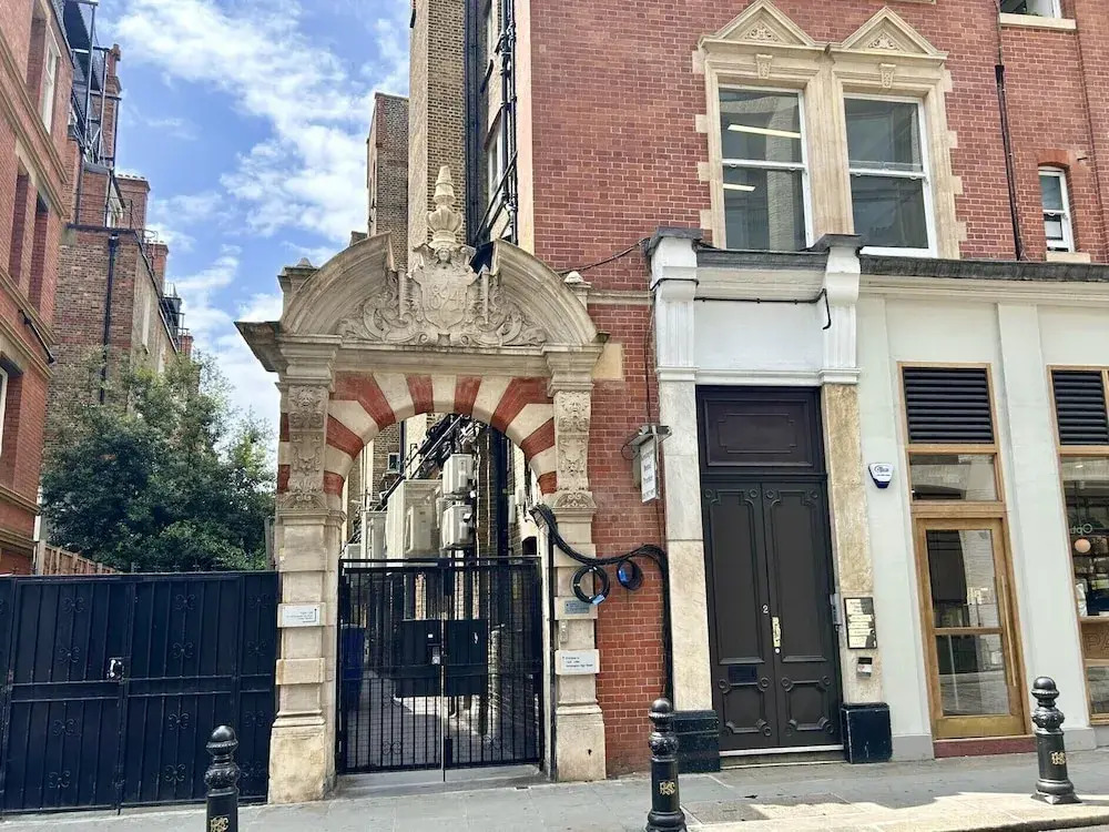 Kensington High Street Suites