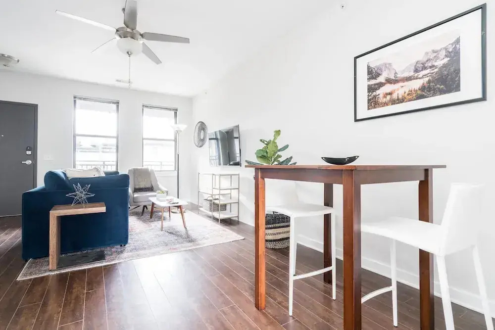 CozySuites Music Row Charming 1BR free parking 49